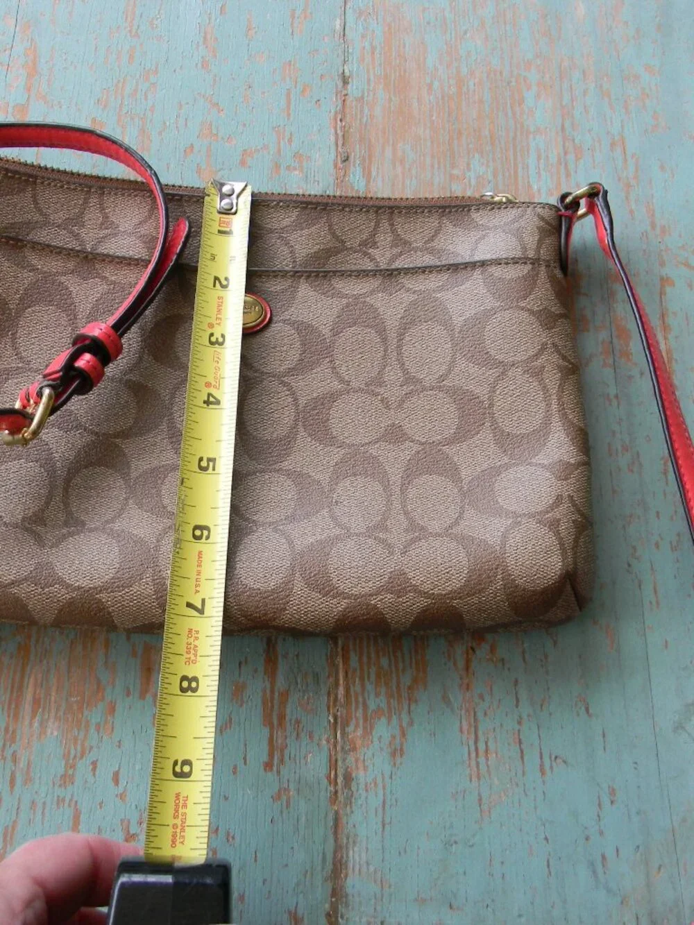 COACH PEYTON TAN/PINK SIGNATURE LOGO SMALL SWINGPACK CROSSBODY **AS IS